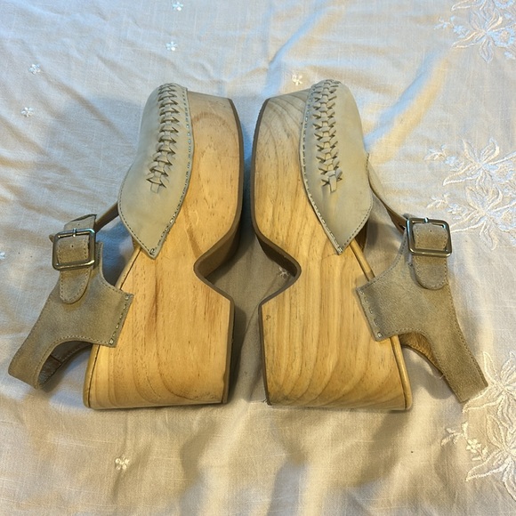 FREE PEOPLE Emmer wooden platform clog - Picture 3 of 8